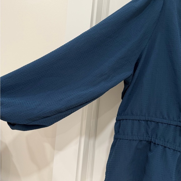 Madewell Seersucker V-Neck Peplum Top - Picture 3 of 8